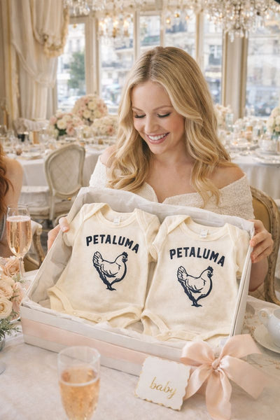 Luma Vintage Petaluma Chicken Onesie-Natural