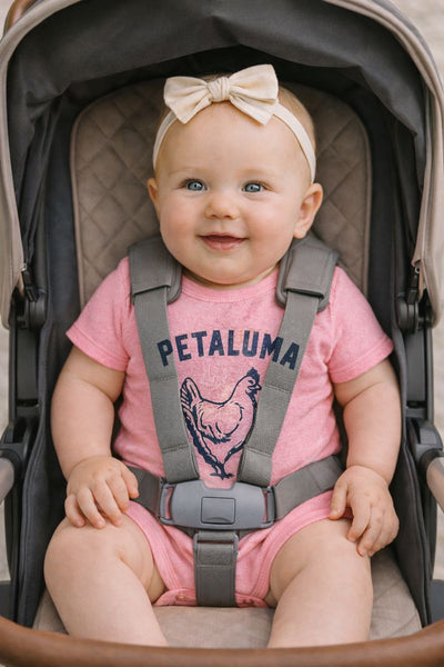 Luma Vintage Petaluma Chicken Onesie-Pink