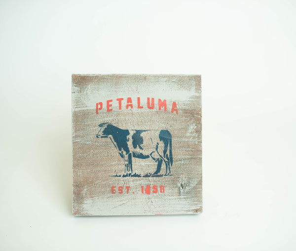 Reclaimed Luma Vintage Wood Sign with Cow-White