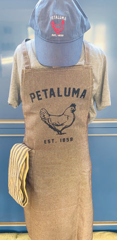Petaluma Chicken Apron by Luma Vintage